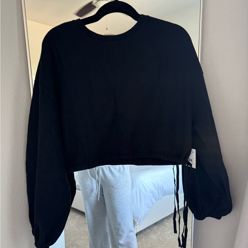 NWT Open Edit crew neck
